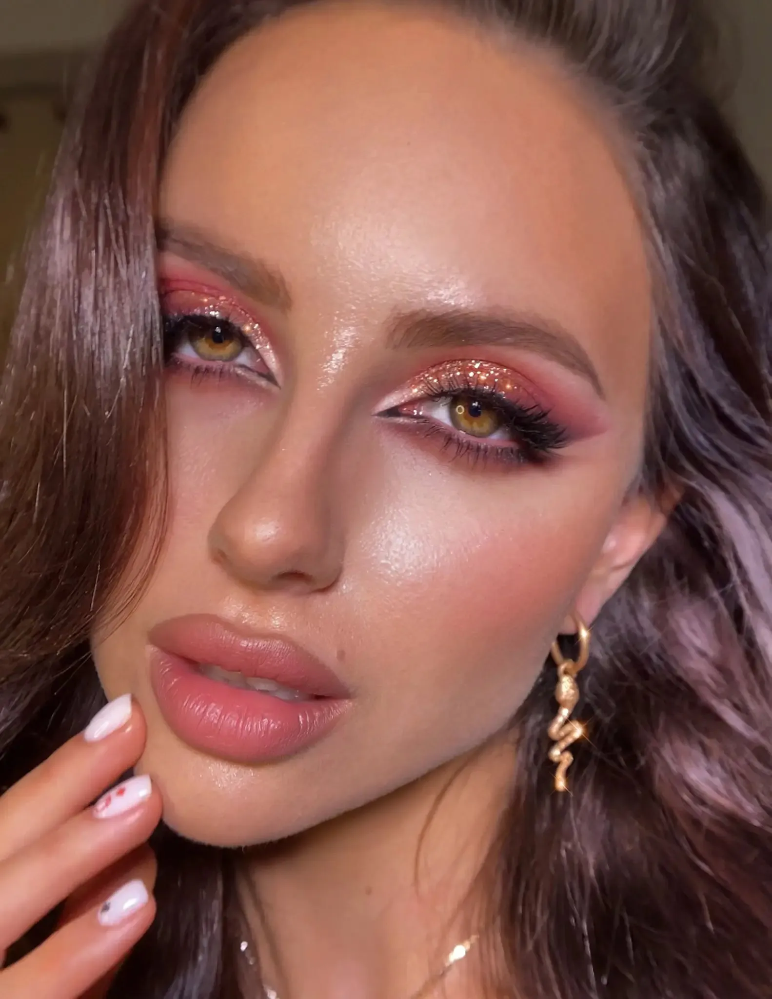 #09 Silver Red Eyeshadow Glitter