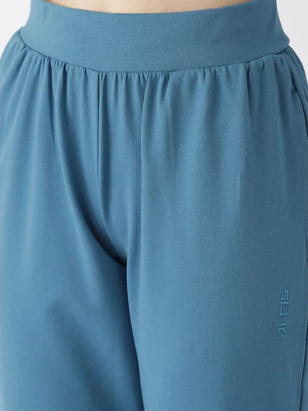 Alcis Women Solid BlueTrack Pants