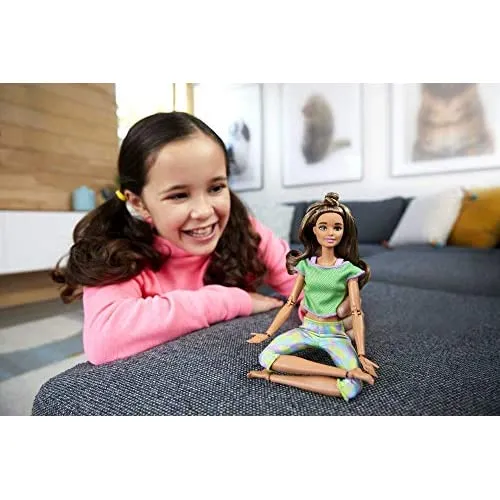 Barbie Made to Move Doll with 22 Flexible Joints Long Wavy Brunette Hair