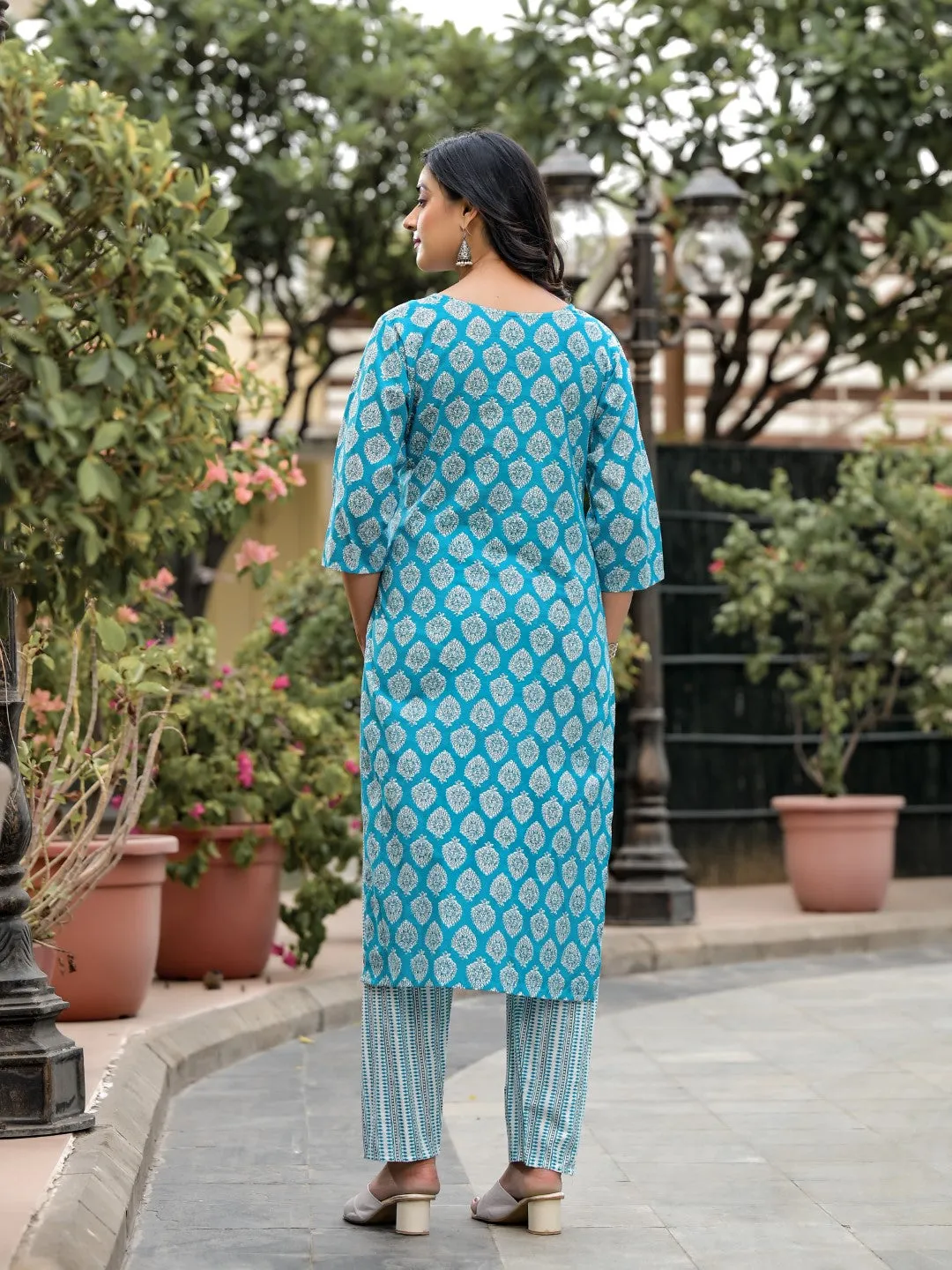 Blue Ethnic Motif Printed Cotton Kurta, Pant And Dupatta Set With Zari Work