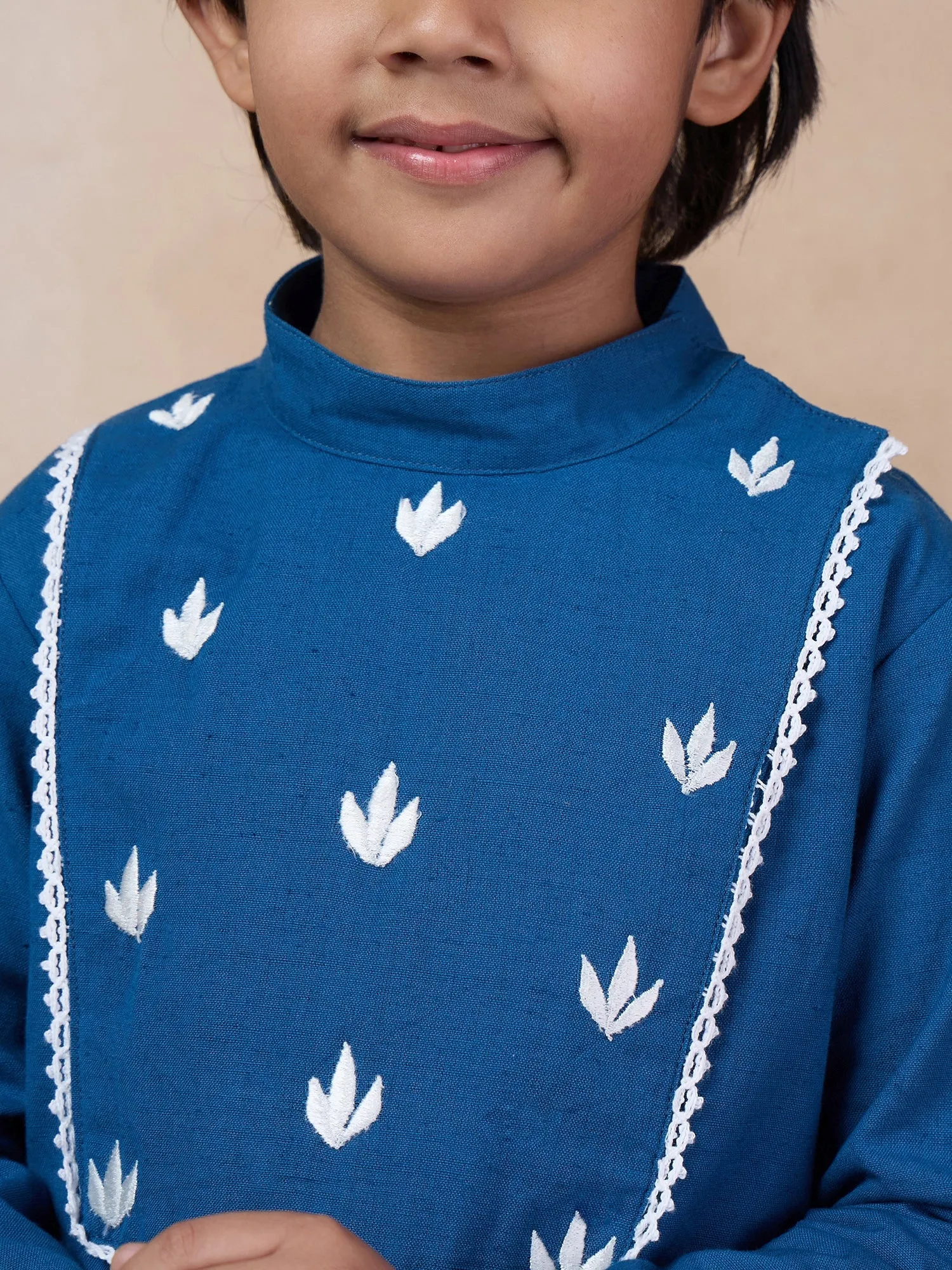 Boys Mandarin Collar Floral Yoke Design Regular Thread Work Kurta With Dhoti Pants