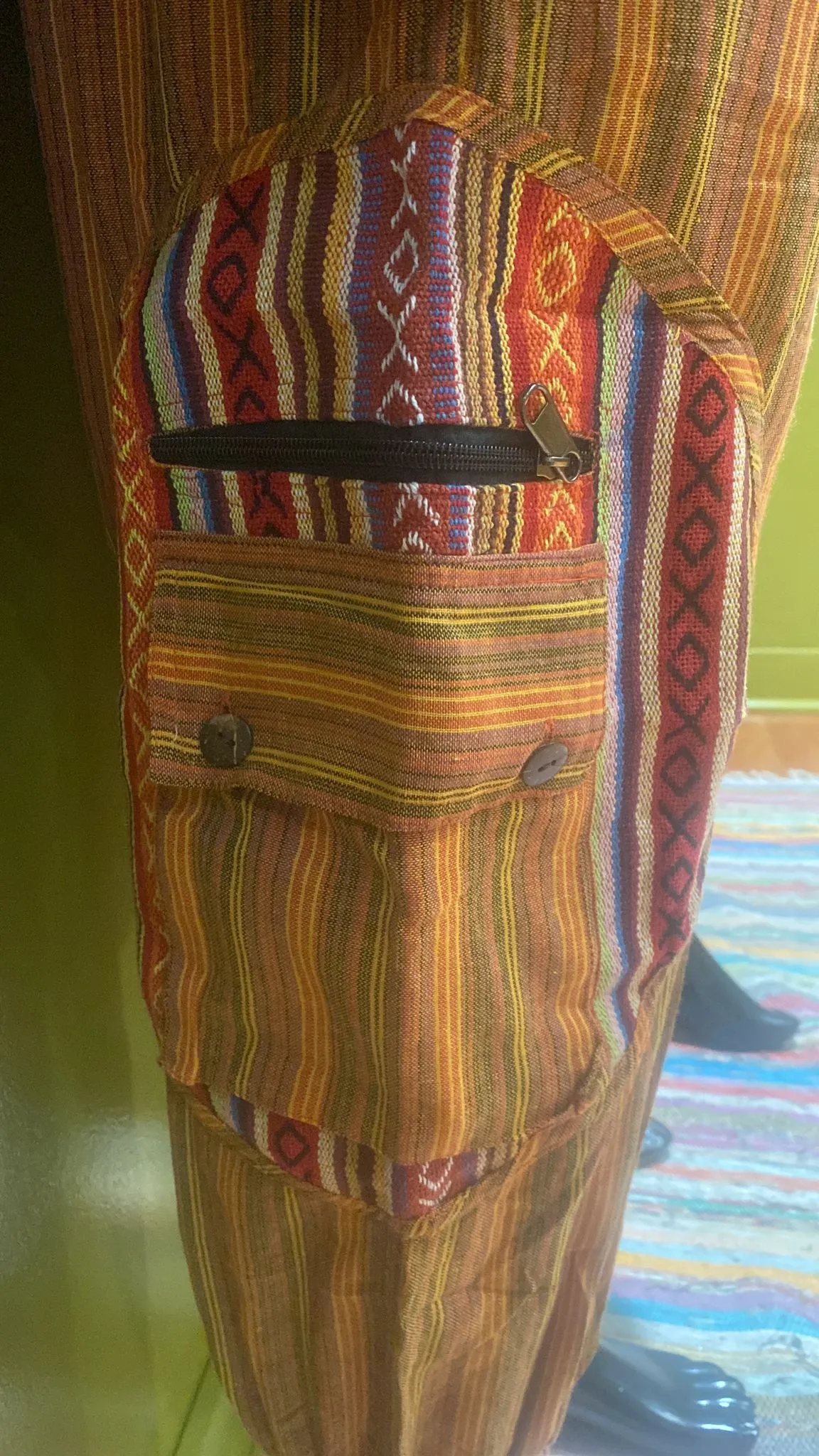 Cotton 7-Pocket Patchwork Capri Pants - Stripes