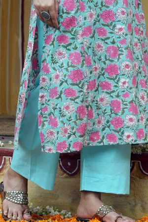 Cotton Straight Pants With Elasticated Waist In Firozi Color