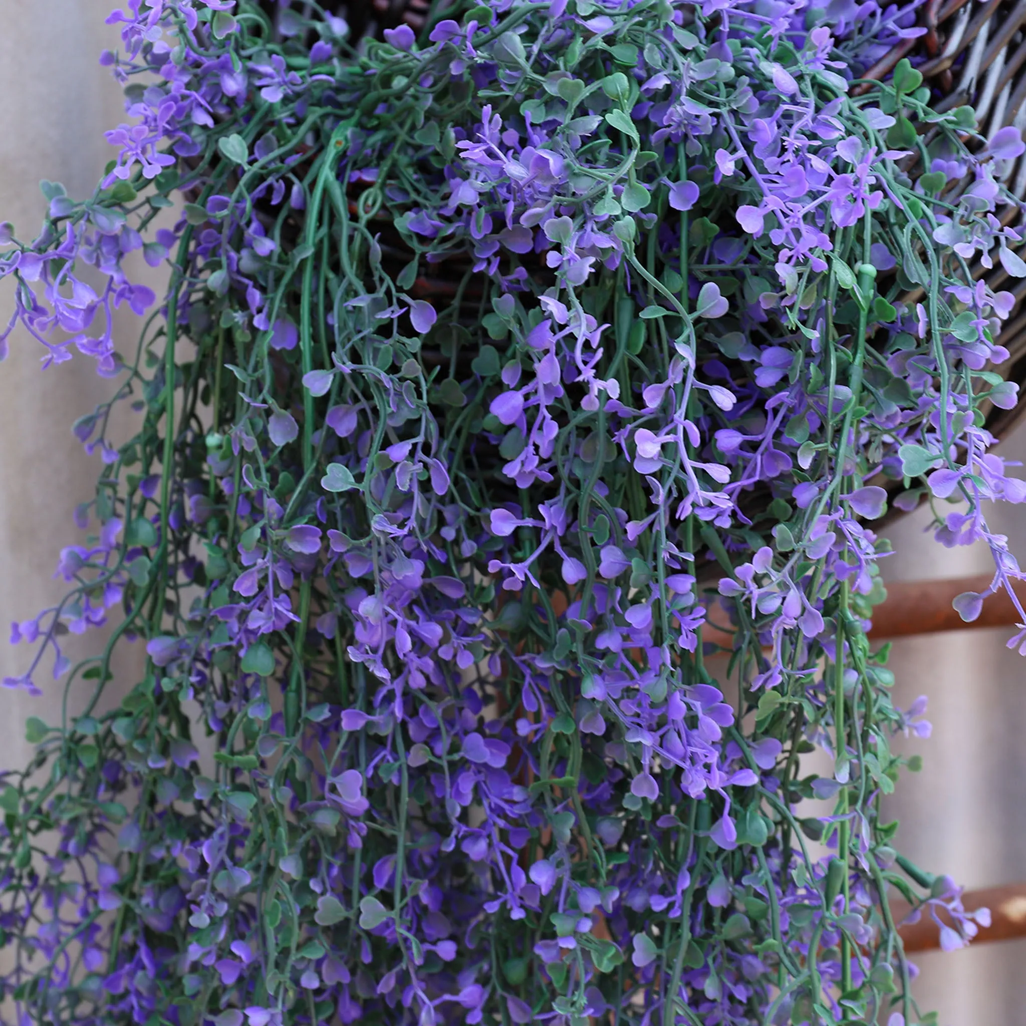 Plastic Hanging Plant Leaf Vines for Outdoor