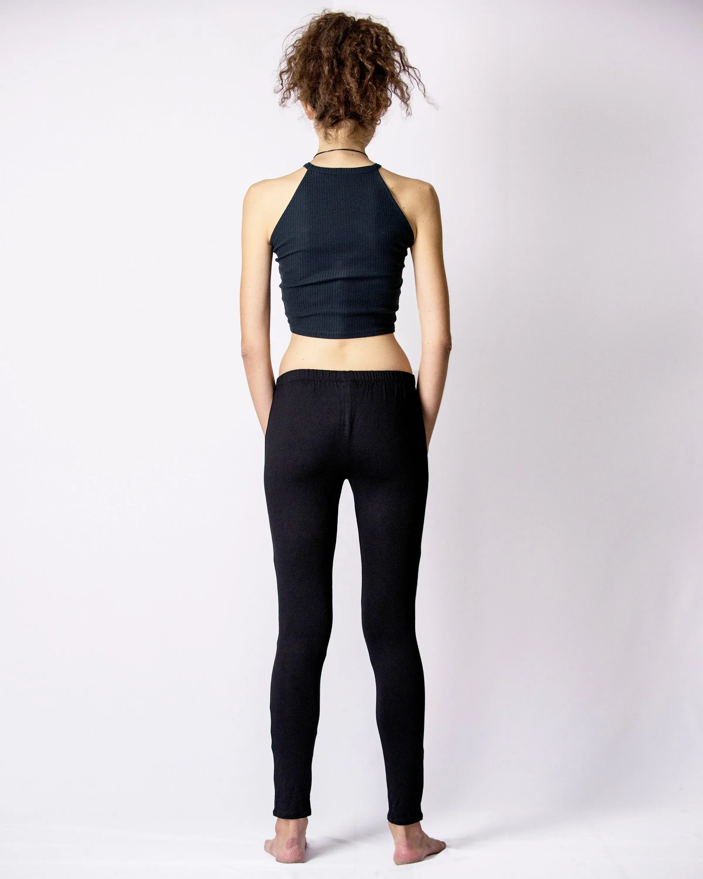 Womens Solid Color Yoga Leggings in Black