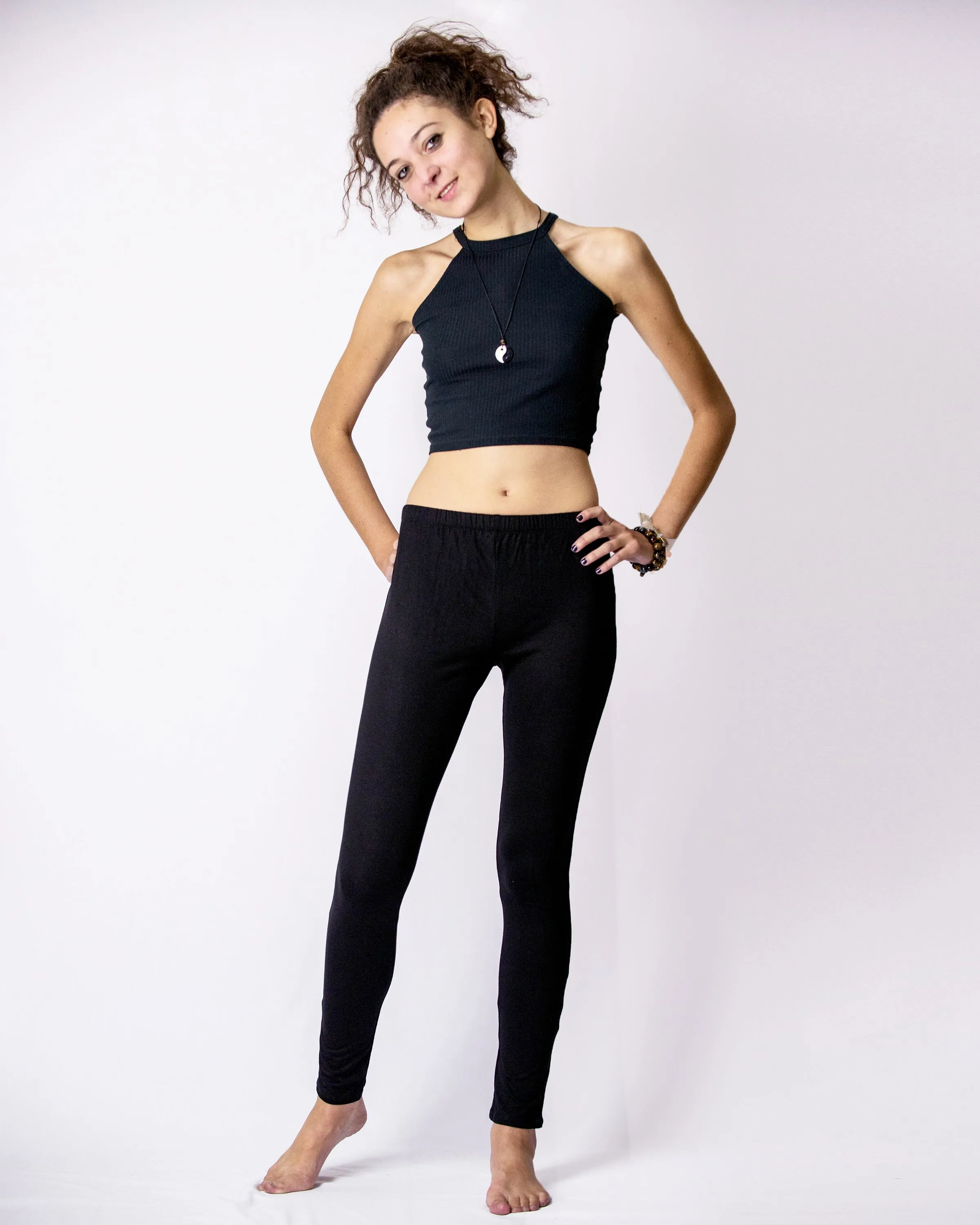 Womens Solid Color Yoga Leggings in Black